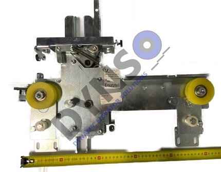 Meiller cariage for heavy panels include door and counterroller, with skate