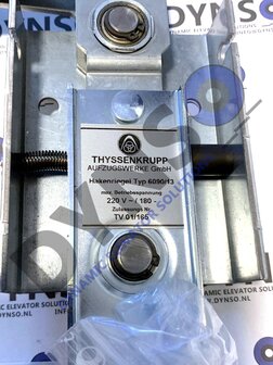 Thyssen Hakenriegel links (6090/21) 262x235mm