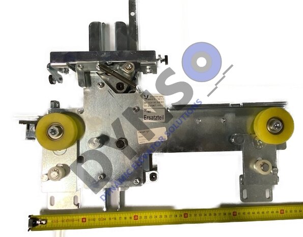 Meiller cariage for heavy panels include door and counterroller, with skate
