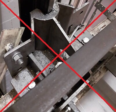 Sodimas slofvoerhouderset incl. stalen behuizing, 16mm voering en smeerpot, tbv van bovenzijde cabine (vervanger van de aluminium behuizing met halfronde slofvoeringen)